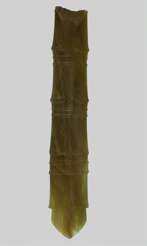 Handle shaped object