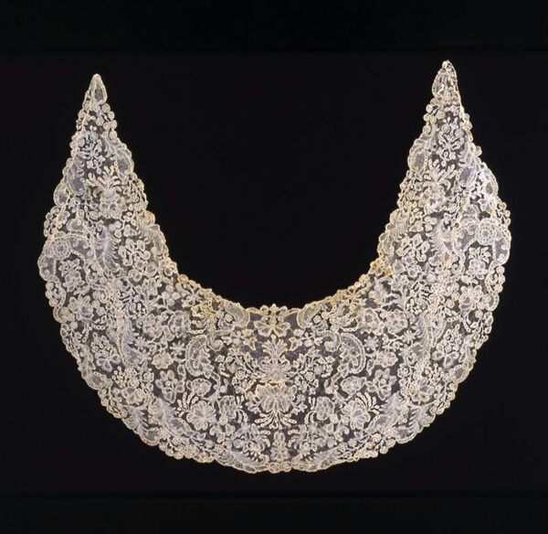 Collar