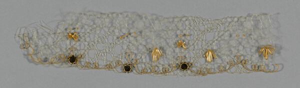 Fragment (Bonnet Trim)