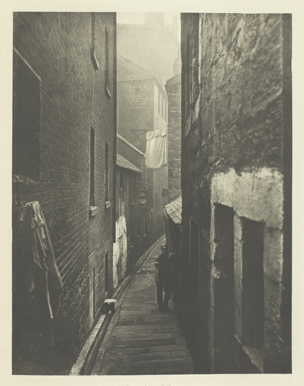 Close No. 31 Saltmarket