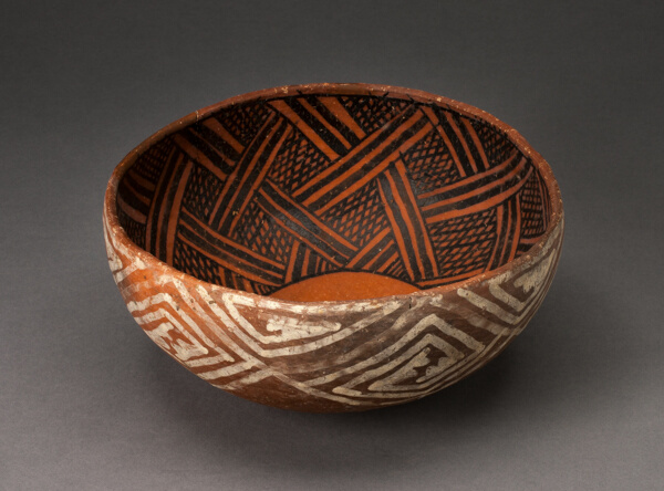 Bowl with Black Interlocking Lattice on Interior; White Interlocking Squared Spirals on Exterior